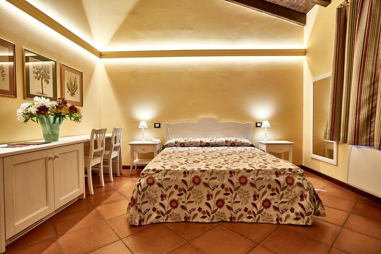 Trattoria Il Leone Hotel